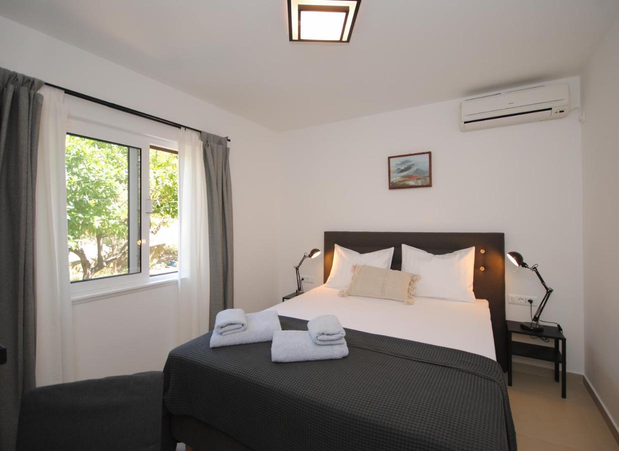Rooms Dilk Вис Екстериор снимка