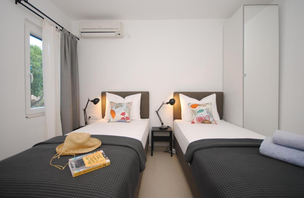 Rooms Dilk Вис Екстериор снимка