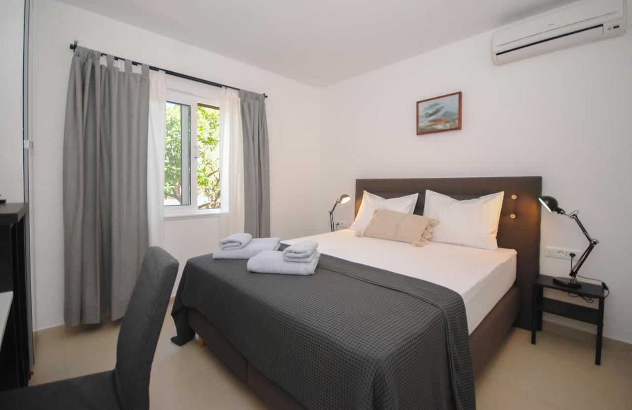 Rooms Dilk Вис Екстериор снимка